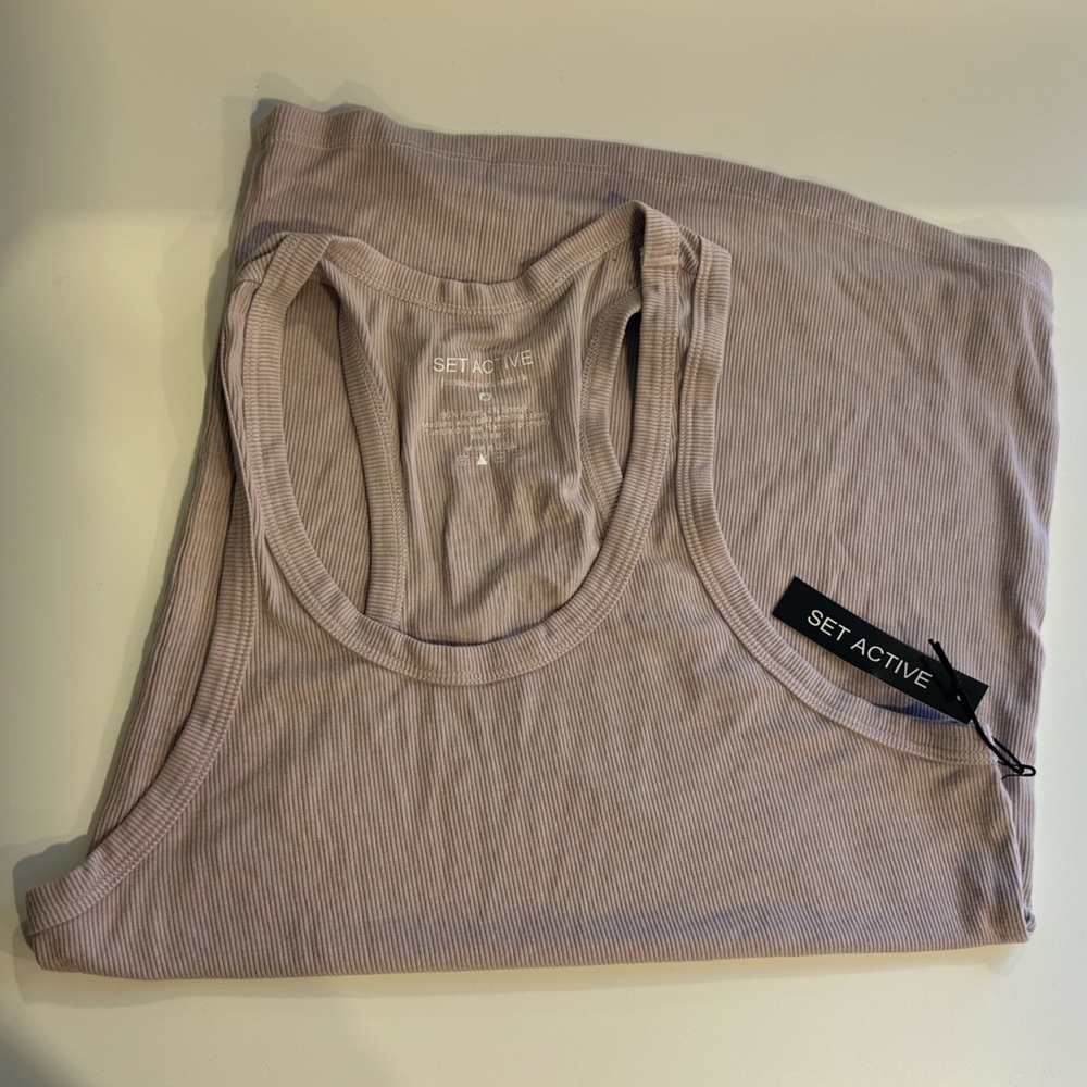 set active tank top